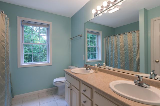 24 Sunset Drive, Dover, NH 03820