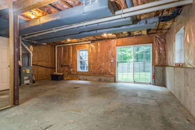 24 Sunset Drive, Dover, NH 03820
