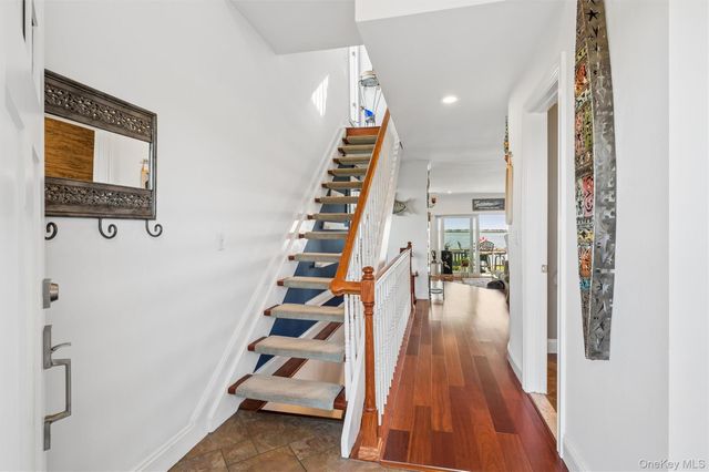 14 Waters Edge, Shirley, NY 11967