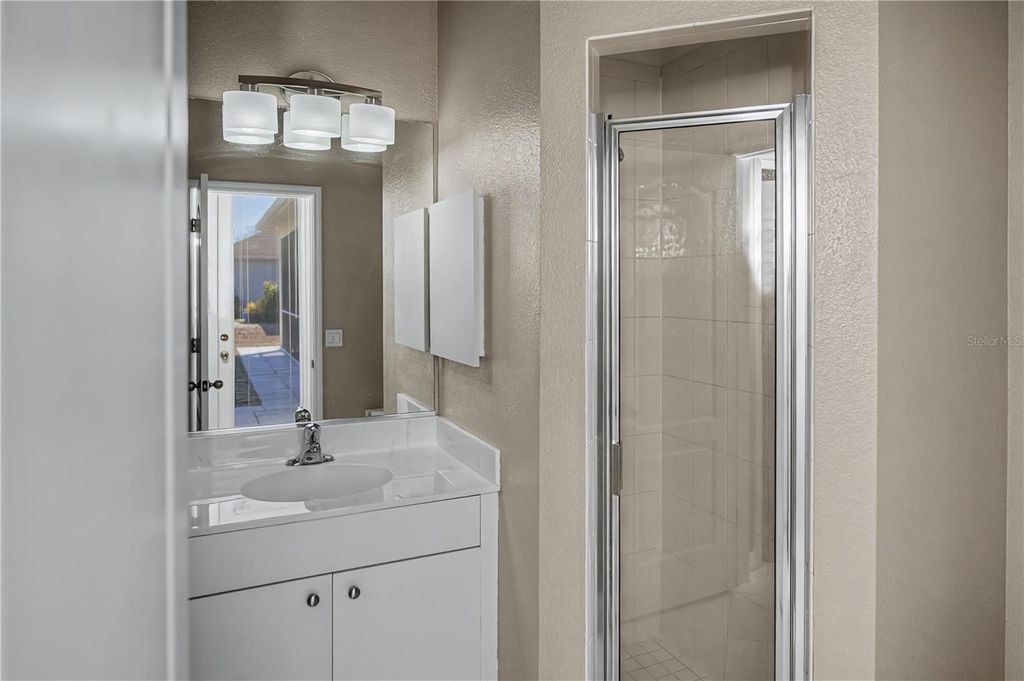 Image 33 of property listing at 7003 SPRING HAVEN DRIVE, North Port, FL 34287