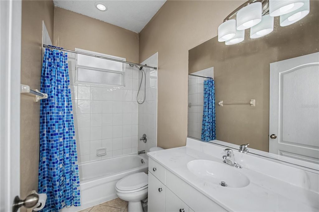 Image 37 of property listing at 7003 SPRING HAVEN DRIVE, North Port, FL 34287