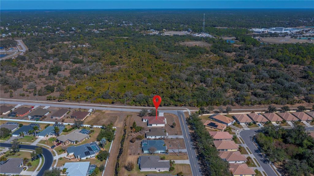 Image 5 of property listing at 7003 SPRING HAVEN DRIVE, North Port, FL 34287