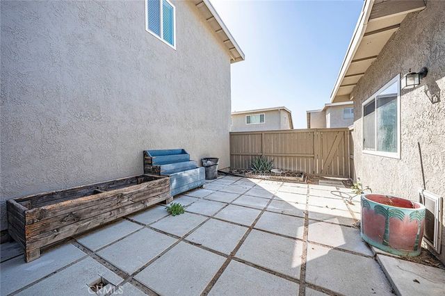 1672 Carmel W, Upland, CA 91784
