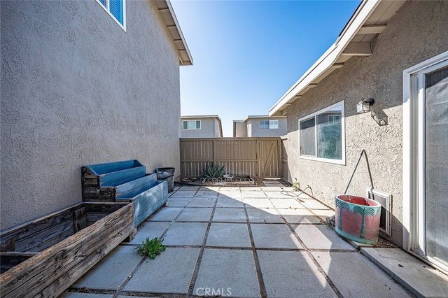 1672 Carmel W, Upland, CA 91784