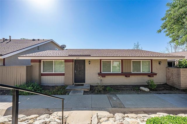1672 Carmel W, Upland, CA 91784