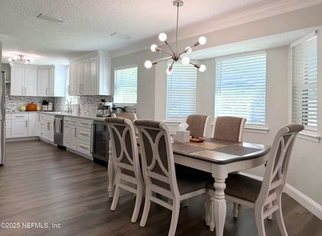 3030 OGILVIE Road, Jacksonville, FL 32218