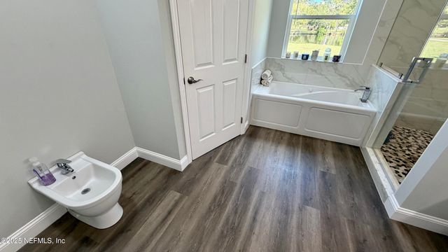 3030 OGILVIE Road, Jacksonville, FL 32218