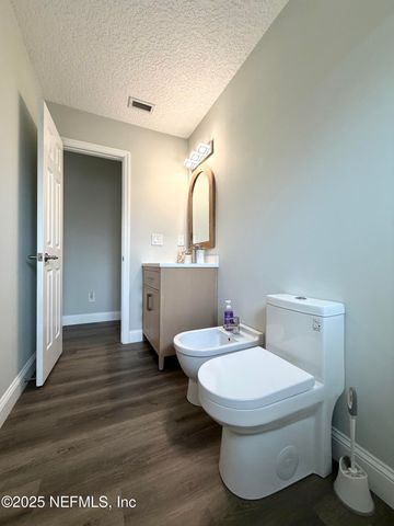 3030 OGILVIE Road, Jacksonville, FL 32218
