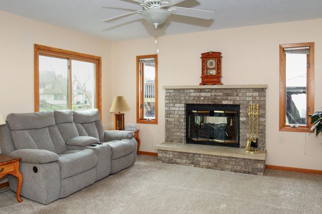 4404 57th Street NW, Rochester, MN 55901