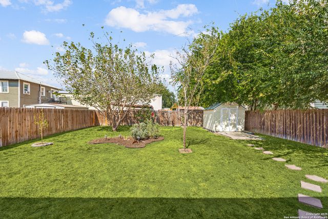 135 Vitra, San Antonio, TX 78210