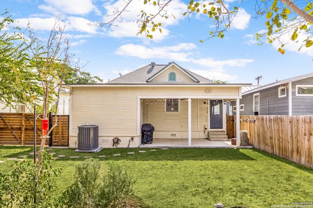 135 Vitra, San Antonio, TX 78210