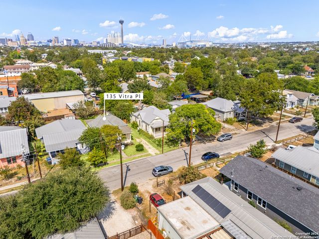 135 Vitra, San Antonio, TX 78210