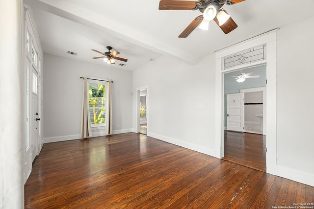 135 Vitra, San Antonio, TX 78210