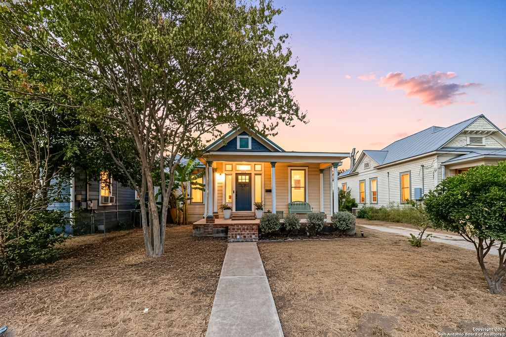 135 Vitra, San Antonio, TX 78210