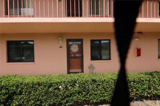 105 LAKESIDE COURT ELW VI UNIT 5, Oldsmar, FL 34677