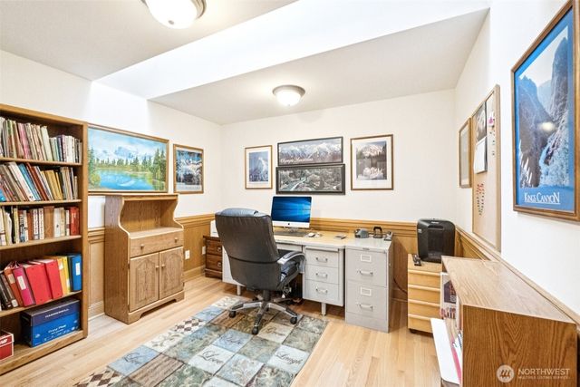 6906 158th Street SE, Snohomish, WA 98296