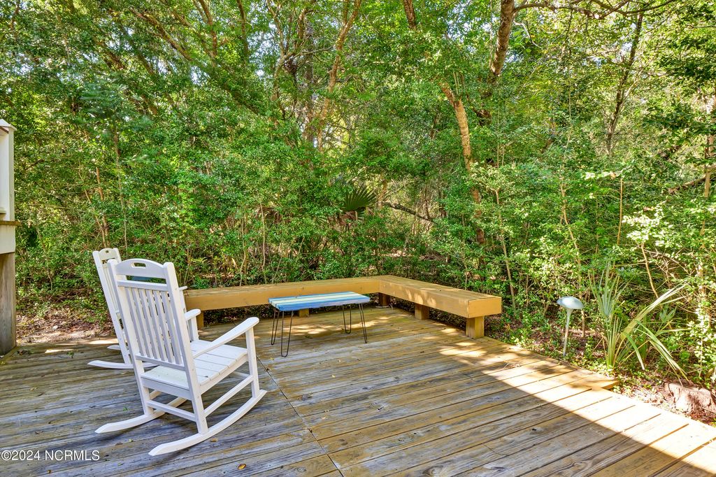 Image 47 of property listing at 15 Surfboat Court, Bald Head Island, NC 28461