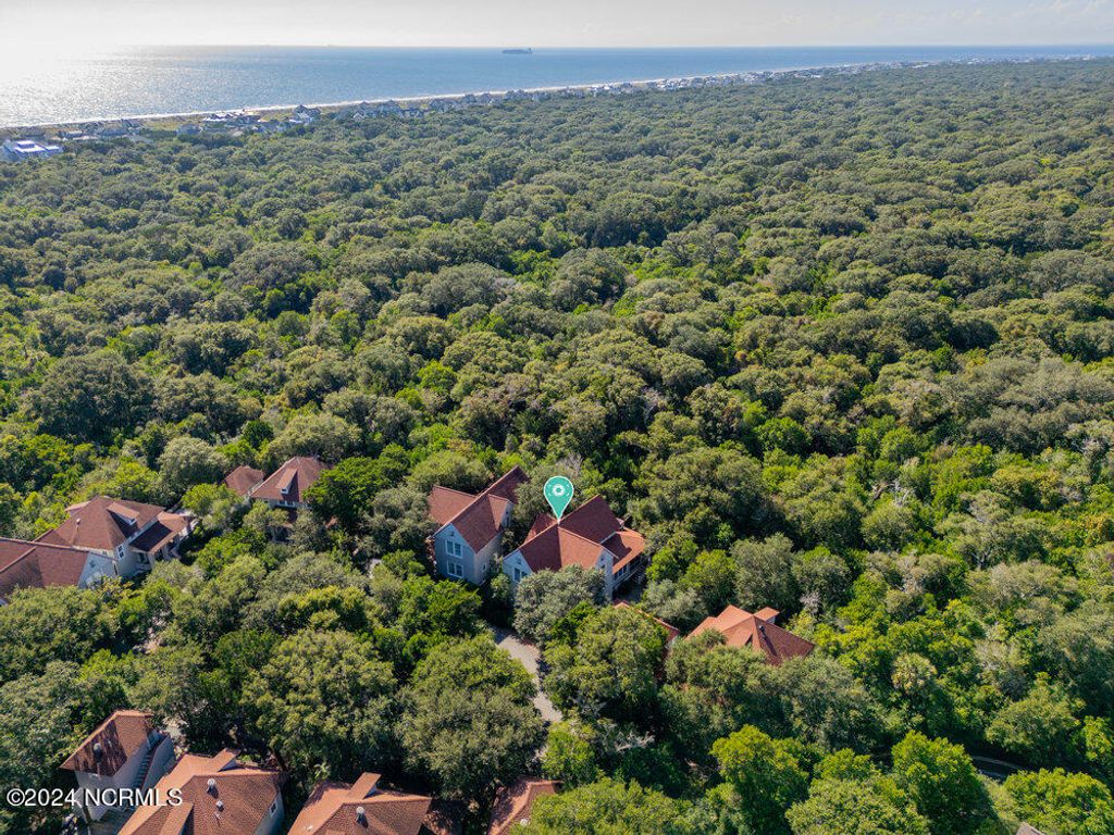 Image 63 of property listing at 15 Surfboat Court, Bald Head Island, NC 28461