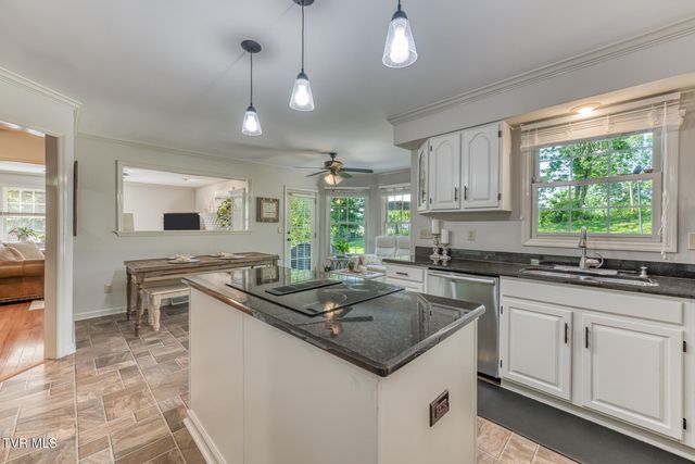 3422 Berkshire Circle, Johnson City, TN 37604