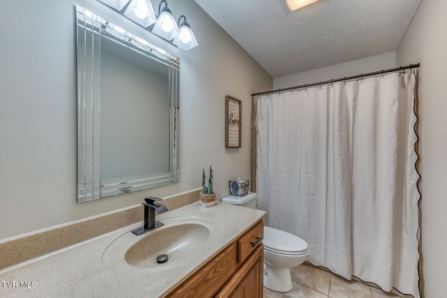 3422 Berkshire Circle, Johnson City, TN 37604