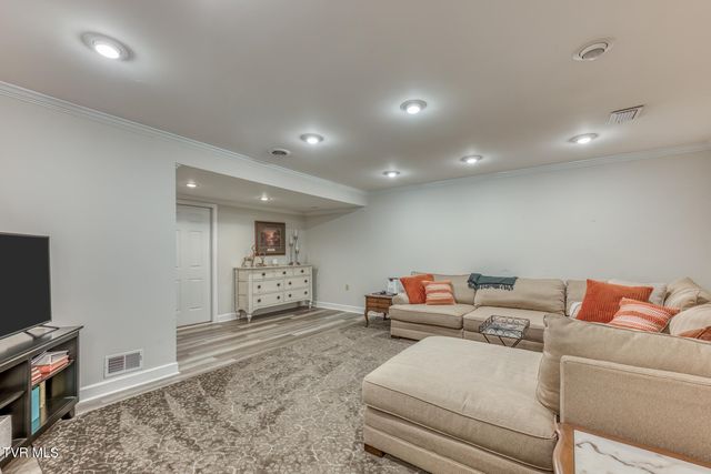 3422 Berkshire Circle, Johnson City, TN 37604