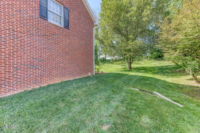 3422 Berkshire Circle, Johnson City, TN 37604