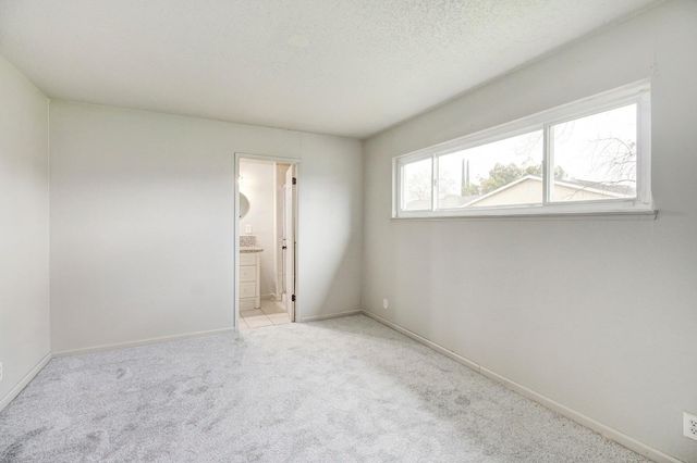 7585 Twilight Dr, Sacramento, CA 95822