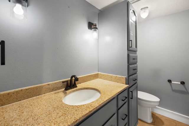 5121 Magnolia Drive, Pleasant Hill, IA 50327