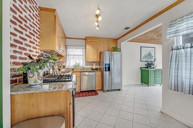 754 Grant Avenue, San Lorenzo, CA 94580