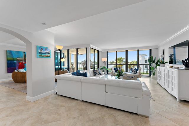 19670 Beach Road B303, Jupiter, FL 33469