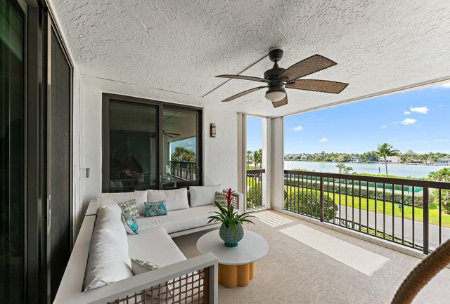 19670 Beach Road B303, Jupiter, FL 33469