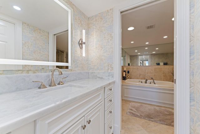 19670 Beach Road B303, Jupiter, FL 33469