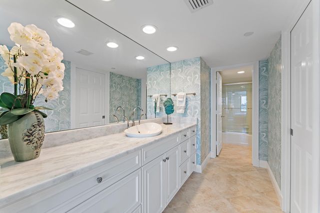 19670 Beach Road B303, Jupiter, FL 33469