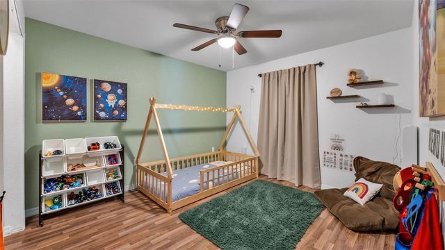 702 LEMON AVENUE, Dundee, FL 33838