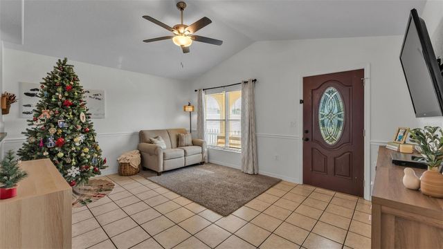 702 LEMON AVENUE, Dundee, FL 33838