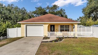 702 LEMON AVENUE, Dundee, FL 33838