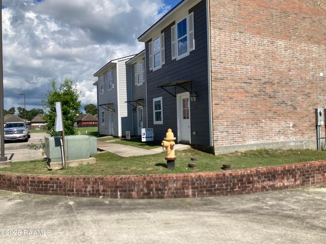 14 Townhouse Cove, Lafayette, LA 70506