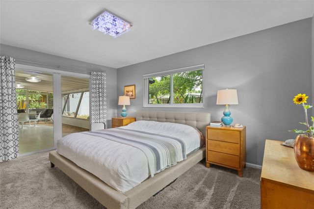 2605 BOTANY AVENUE, Sarasota, FL 34239