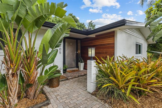 2605 BOTANY AVENUE, Sarasota, FL 34239