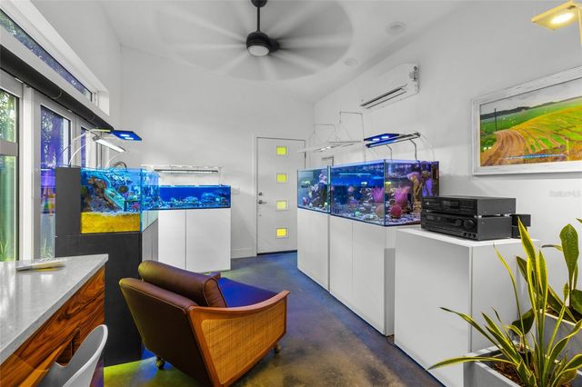 2605 BOTANY AVENUE, Sarasota, FL 34239