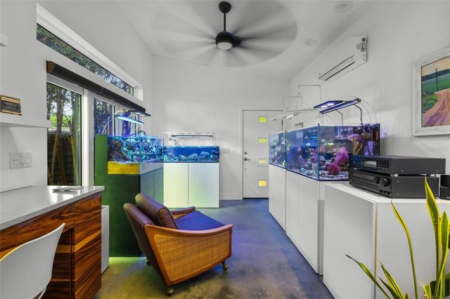 2605 BOTANY AVENUE, Sarasota, FL 34239