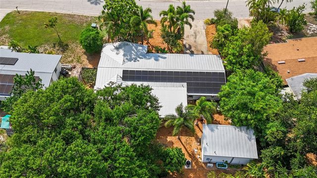 2605 BOTANY AVENUE, Sarasota, FL 34239