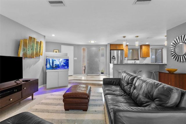 2605 BOTANY AVENUE, Sarasota, FL 34239