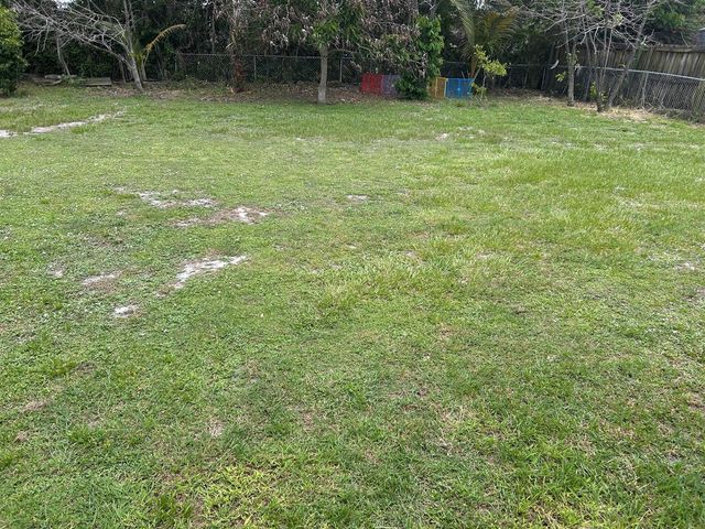 2029 SE Hideaway Circle, Port St. Lucie, FL 34952