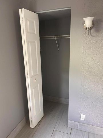 2029 SE Hideaway Circle, Port St. Lucie, FL 34952
