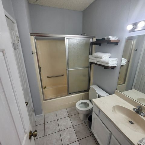 3025 Quail Springs B10, Corpus Christi, TX 78414