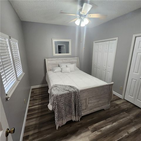 3025 Quail Springs B10, Corpus Christi, TX 78414