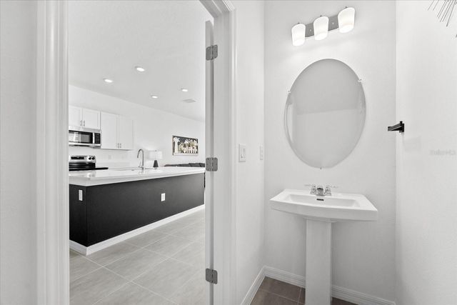 8701 WINTER BREEZE, Sarasota, FL 34241