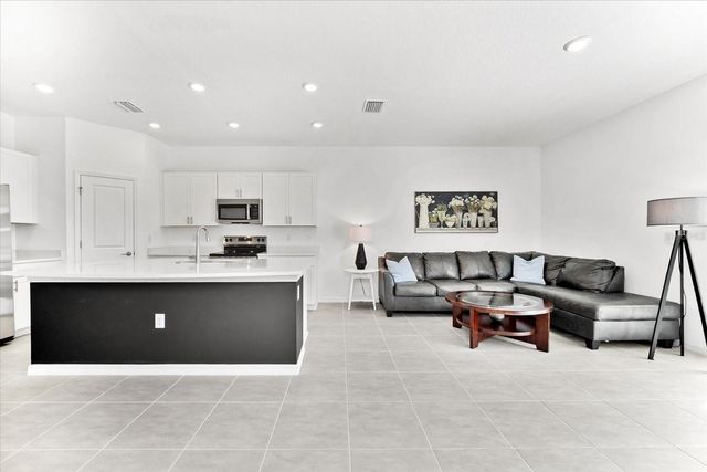 8701 WINTER BREEZE, Sarasota, FL 34241