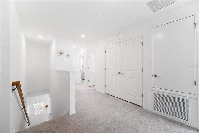 8701 WINTER BREEZE, Sarasota, FL 34241